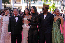 Laura Wandel,Park Chan-wook,Demi Moore,Chloé Zhao,Isaach de Bankolé,Ruth Negga