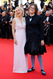 Jane Schoenbrun,Gillian Anderson