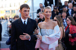 Anwar Hadid,Bella Hadid