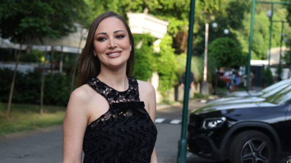 Singer Uros Zivkovic and his wife Jovana celebrate their son Lazar's 1st birthday at the Topciderac restaurant. Pevac Uros Zivkovic i njegova supruga Jovana proslavljaju sinu Lazaru 1. rodjendan u restoranu Topciderac.