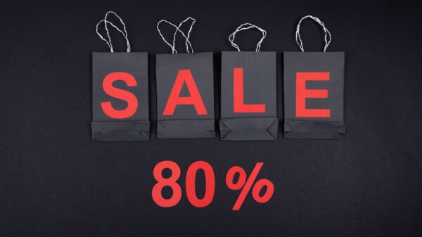 Nordstrom čarolija: modni komadi ispod 150 dolara koji oduševljavaju