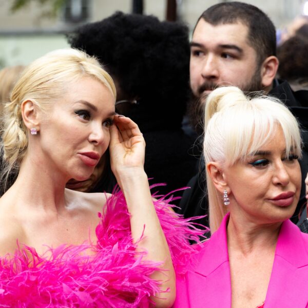 Kim Kardašijan impresionirala javnost sa Ludovicom u provokativnom stajlingu
