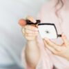Chanel predstavlja alternativu za puder sa novim korektorom – Chanel Les Beiges Serum Concealer