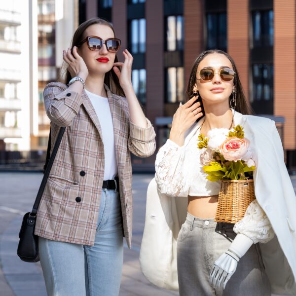 Moderne jesenje bluze koje će postati hit – jesenje bluze 2026