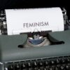 Olivia Rodrigo u romantičnoj haljini s feminističkom porukom – Olivia Rodrigo festival