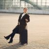 Florence Pugh i široke pantalone: Novi must-have za putovanja