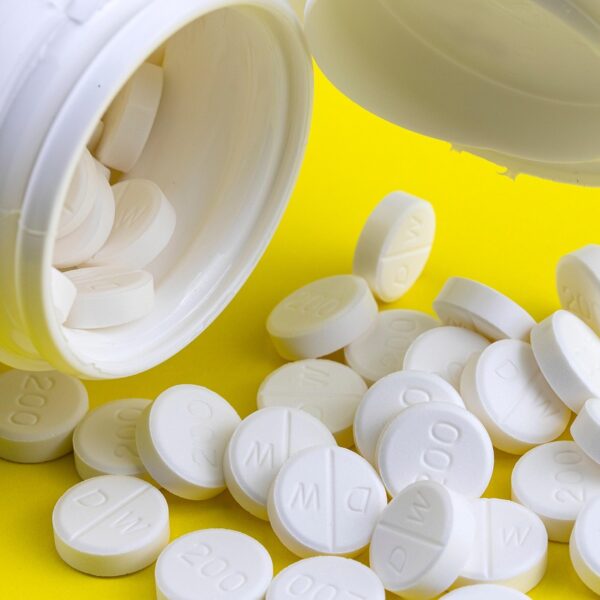 Kako koristiti vitamine za rast kose prema stručnjacima – vitamini za rast kose