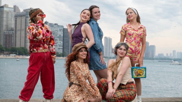 Kako nositi stil prošlih decenija prema modnim stručnjacima – eras dressing