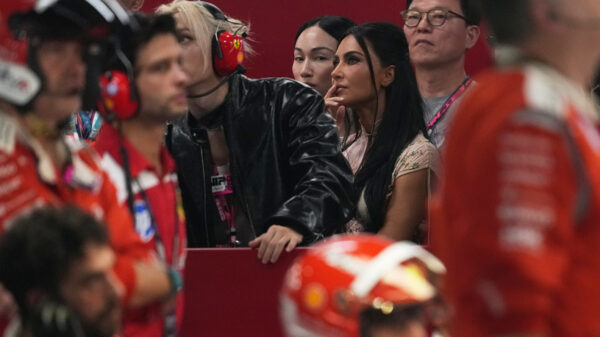 Kim Kardashian nosi vintage Paco Rabanne na rođendanskoj proslavi – Kim Kardashian vintage