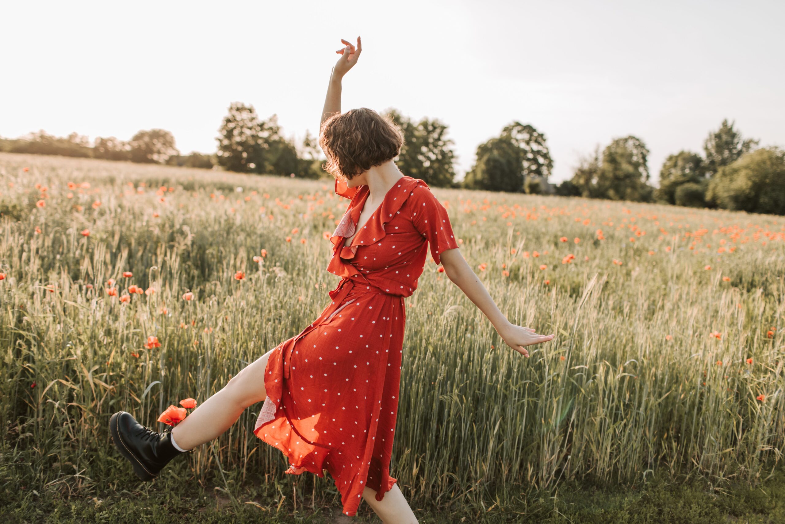Kako uneti vedrinu u zimski stil sa whimsy-maxxing trendom